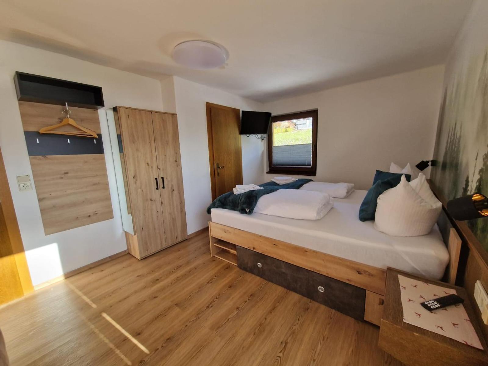 Panorama-Ferienhaus Im Stubaital Mieders Luaran gambar